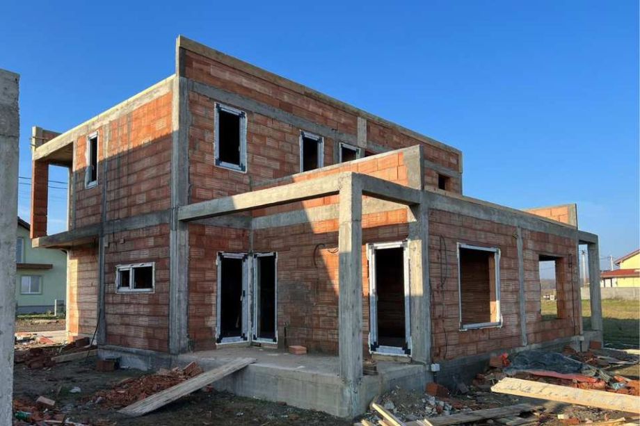 Servicii de construcții case la cheie